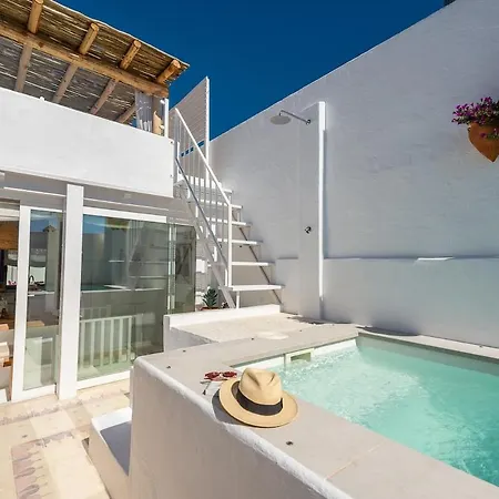 Holiday home La Perla Del Pueblo - 4-Bed Retreat - Pool & Sea Views Almunecar