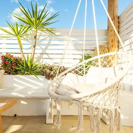 La Perla Del Pueblo - 4-Bed Retreat - Pool & Sea Views * Almunecar