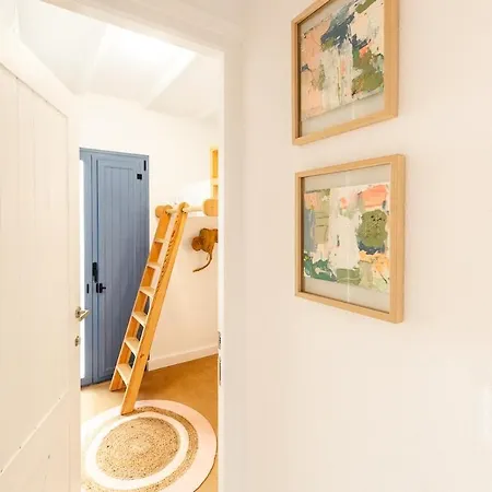 Holiday home La Perla Del Pueblo - 4-Bed Retreat - Pool & Sea Views Almunecar