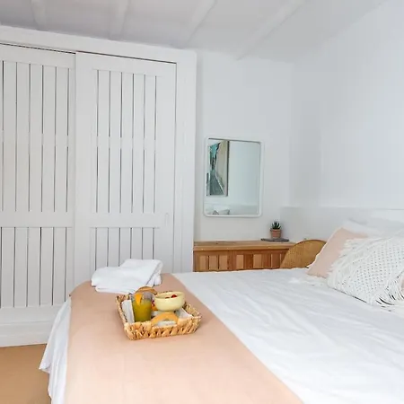 La Perla Del Pueblo - 4-bed Retreat - Pool & Sea Views * Almunecar