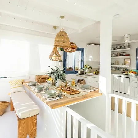 La Perla Del Pueblo - 4-bed Retreat - Pool & Sea Views Almunecar